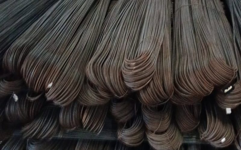 besi polos (1) besi polos (1)